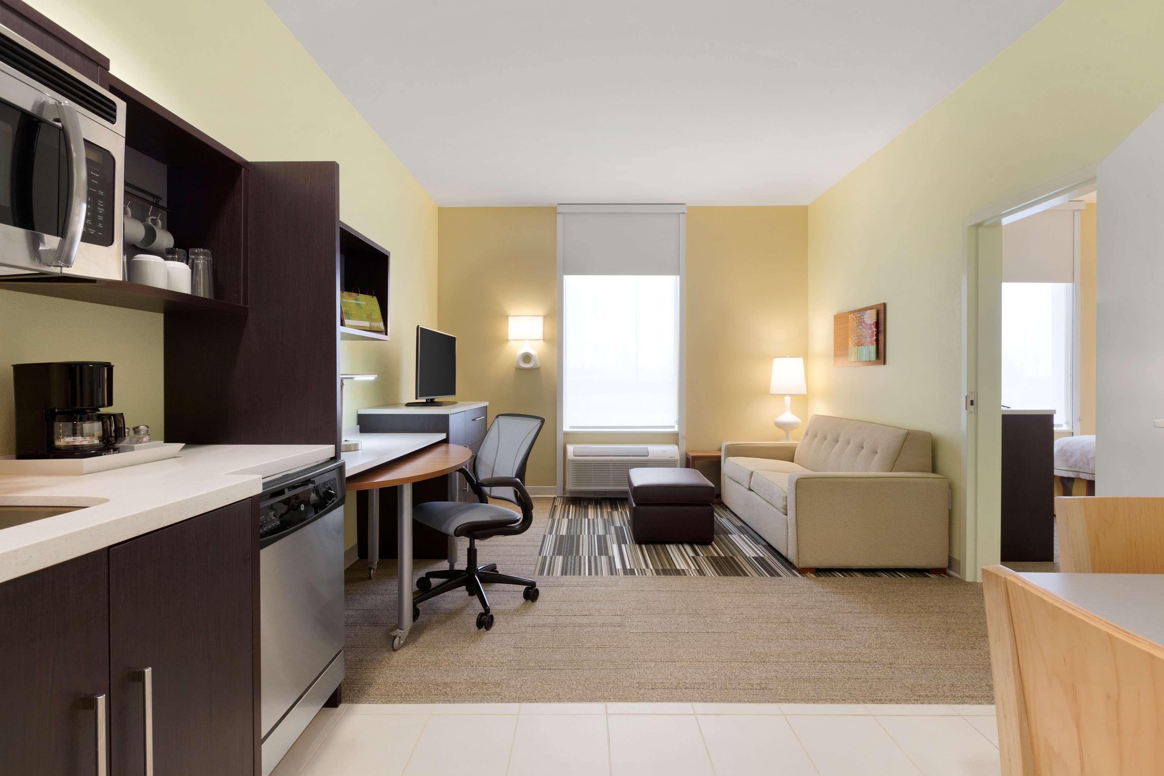Home2 Suites By Hilton Лъбък Екстериор снимка