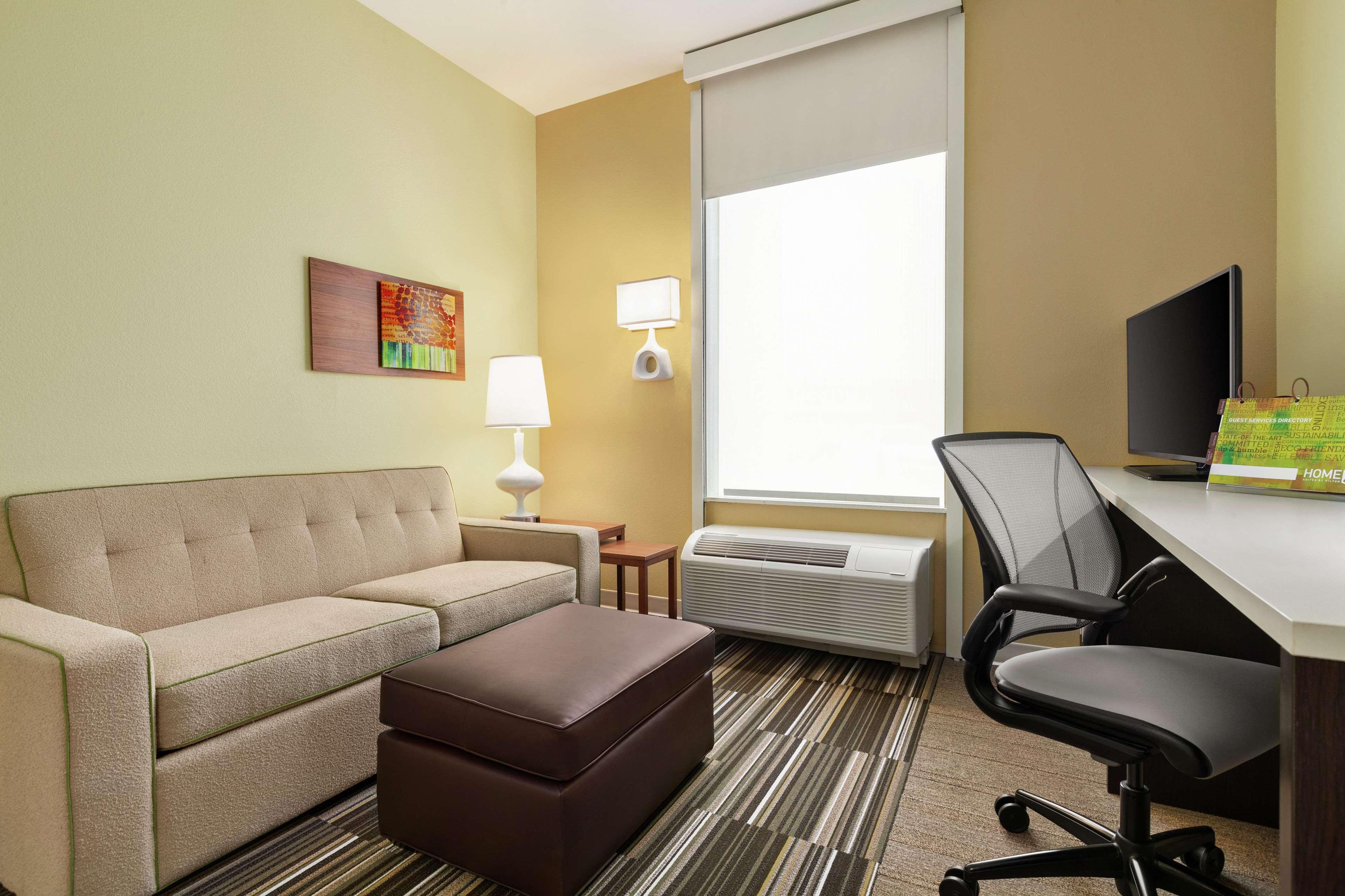 Home2 Suites By Hilton Лъбък Екстериор снимка