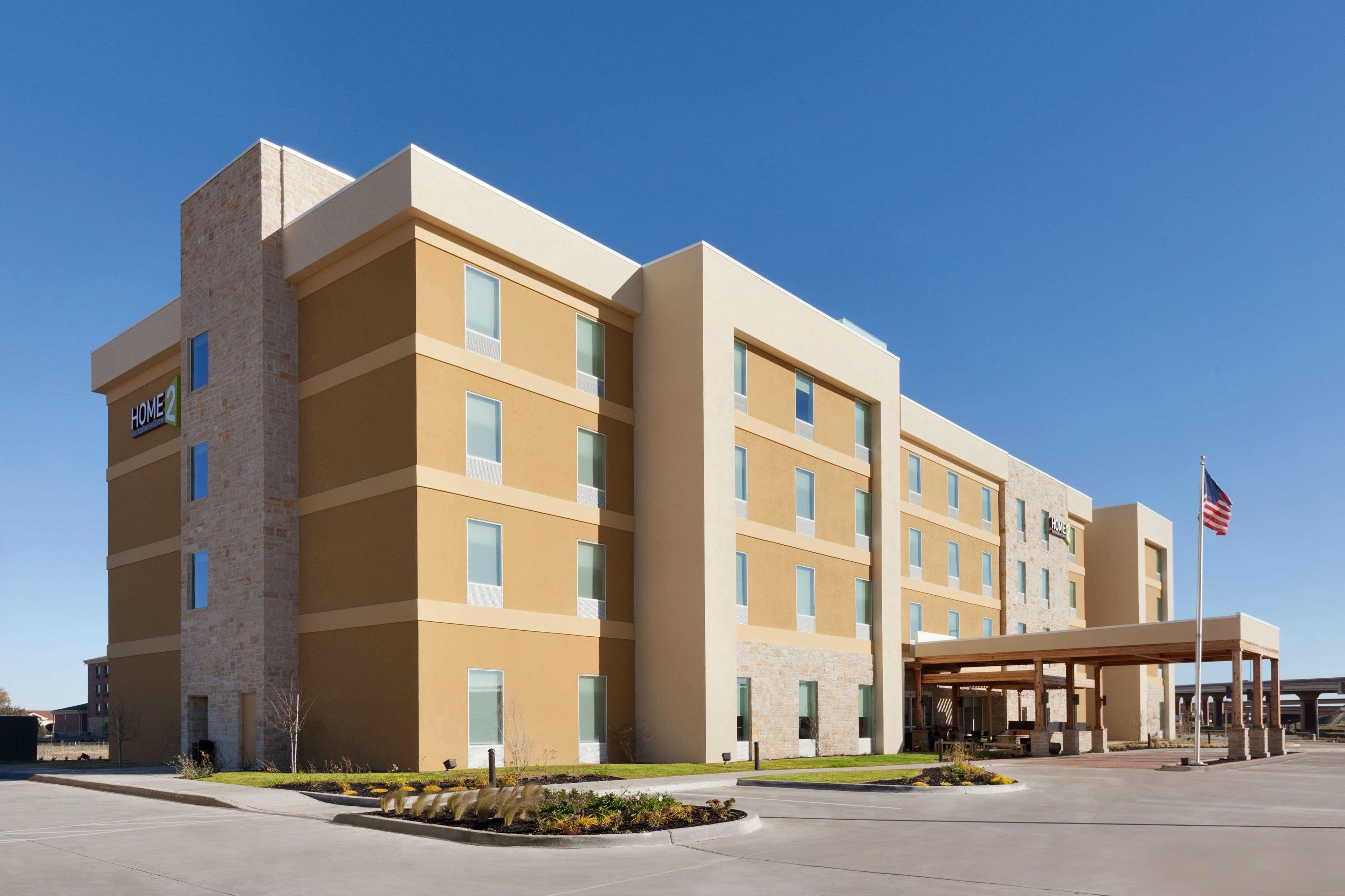 Home2 Suites By Hilton Лъбък Екстериор снимка
