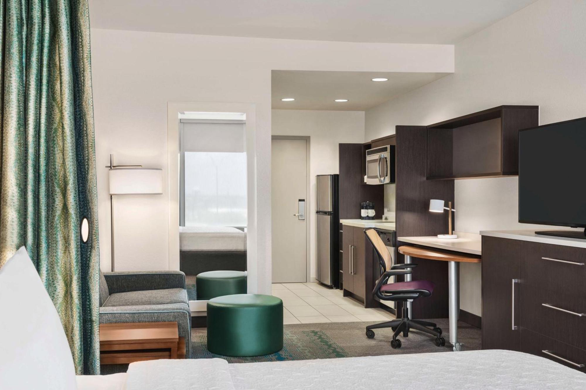 Home2 Suites By Hilton Лъбък Екстериор снимка